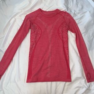 Lululemon pink longsleeve